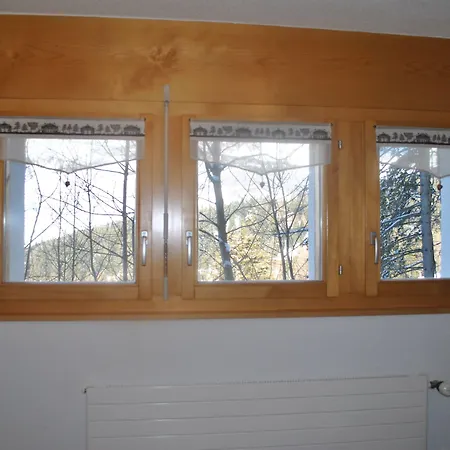 Bed & Breakfast Les Petits Melezes Crans-Montana