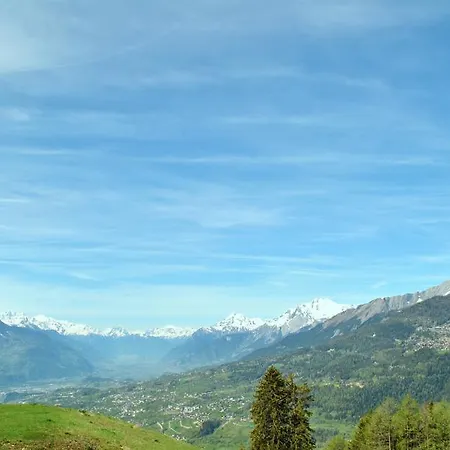 Les Petits Melezes Crans-Montana