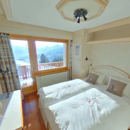 Les Petits Melezes 4* Crans-Montana